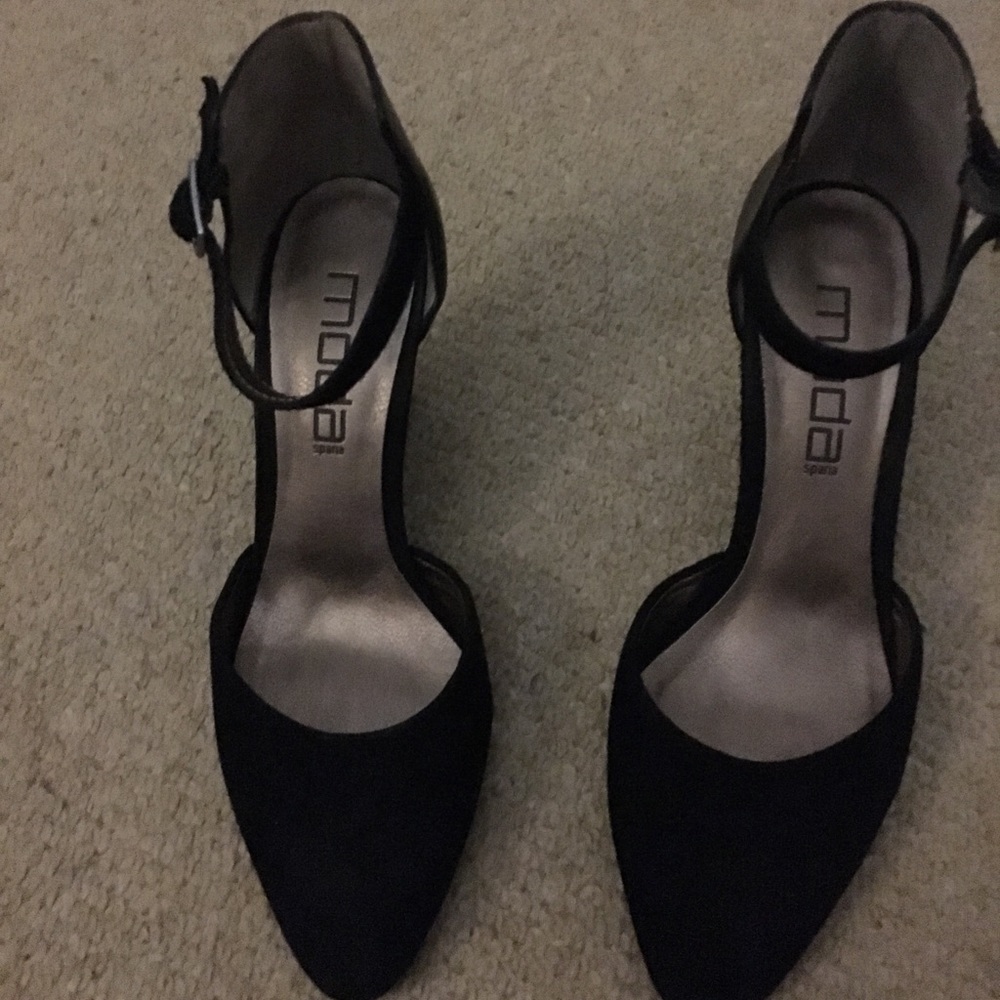 Used twice High heel shoe